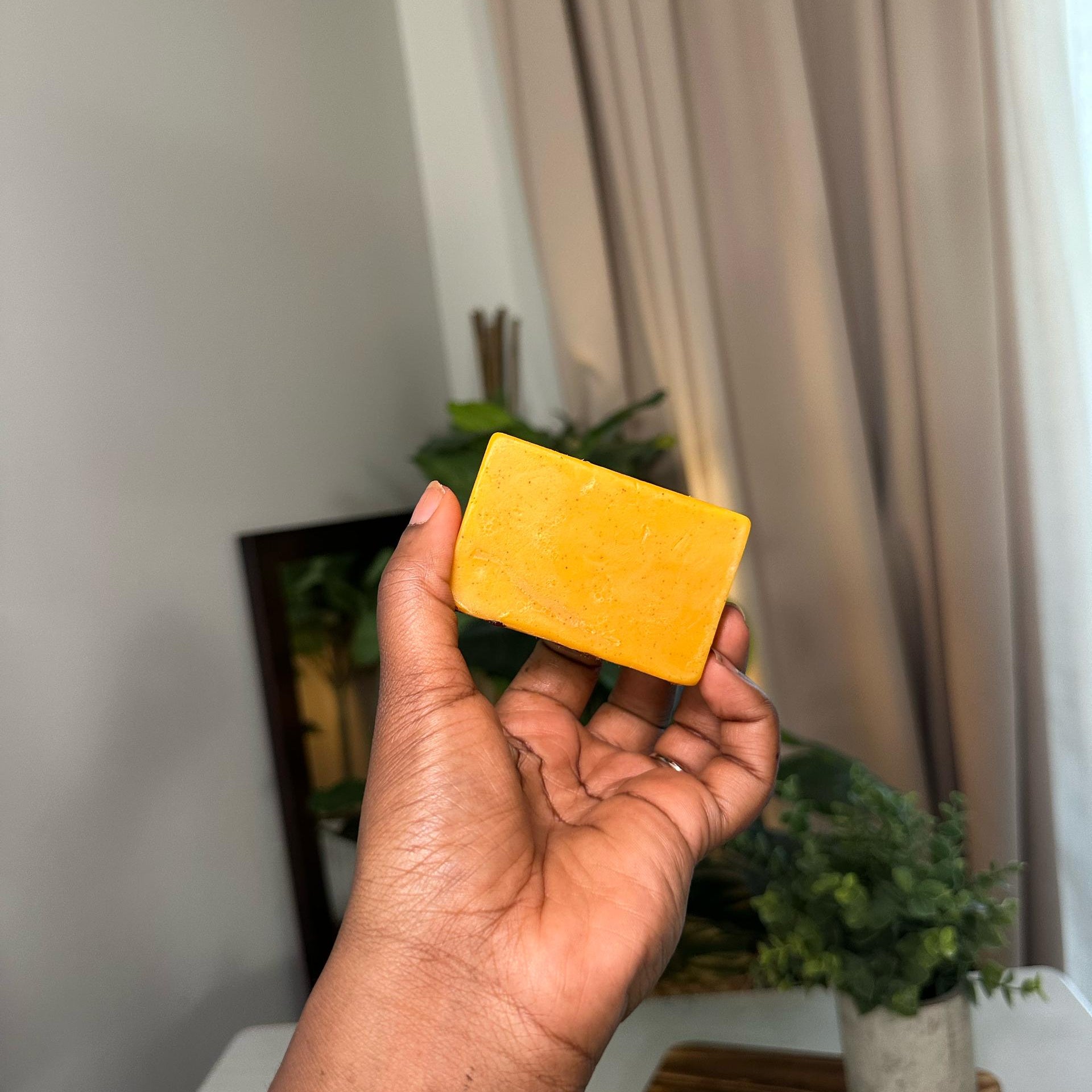 Handmade Kojic Acid & Turmeric Soap